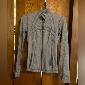Lululemon define jacket size 4